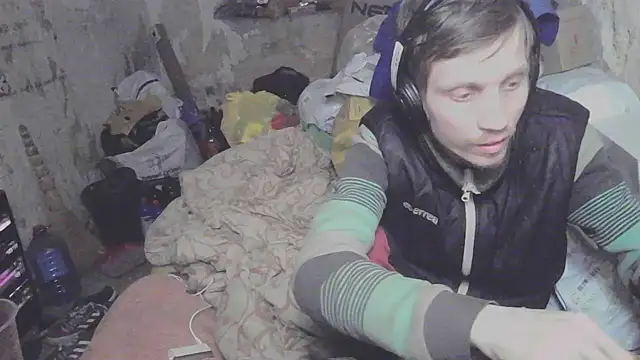 makarov1993 online show from February 2026 11:03:01 PM