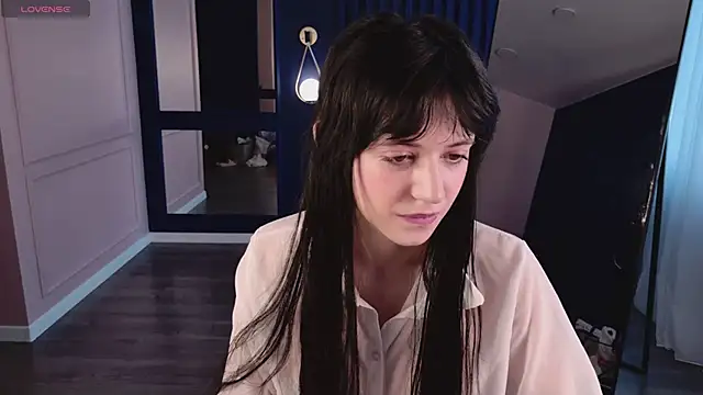 chloe dreammm online show from April 2026 05:19:01 AM