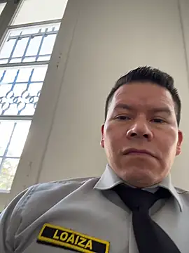 Manu0586 online show from November 2025 04:44:01 PM