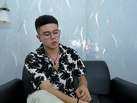 AndyFame1 online show from January 2026 06:24:02 PM