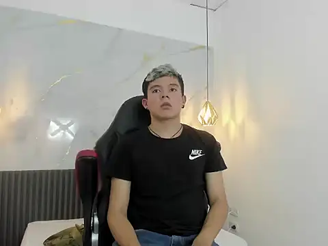 AndyFame1 online show from February 2026 06:25:02 PM