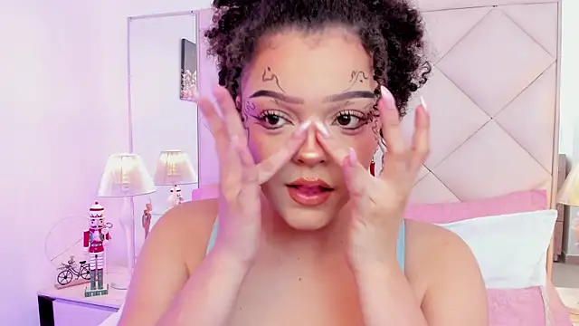 LilBoonew online show from December 2025 12:25:01 PM