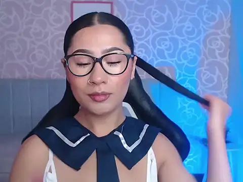 Snapshot of evelyn_ch_ chatting on September 2025 10:41:01 AM evelyn ch online show from September 2025 10:41:01 AM