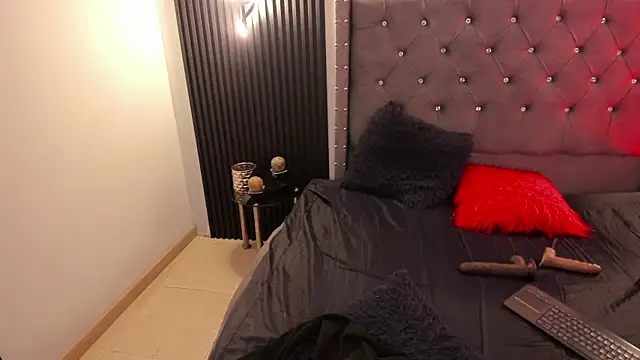 Snapshot of Scarbadgirl_ chatting on March 2026 03:56:02 AM Scarbadgirl online show from March 2026 03:56:02 AM