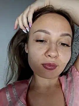 Snapshot of Olivia_OliV chatting on June 2026 01:11:02 AM Olivia OliV online show from June 2026 01:11:02 AM