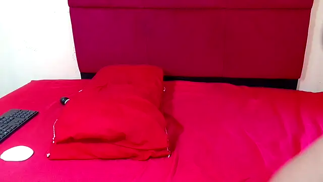 HugeTitisxx online show from March 2026 07:03:02 AM