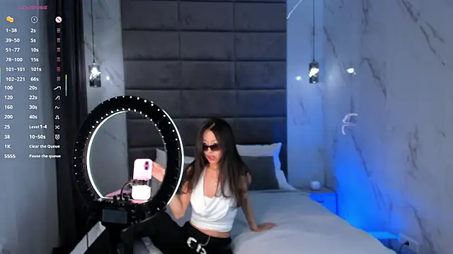 Snapshot of Nelly_Kimm chatting on June 2026 12:59:01 AM Nelly Kimm online show from June 2026 12:59:01 AM