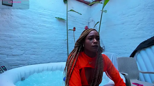 kiaratentation online show from September 2025 07:40:02 PM