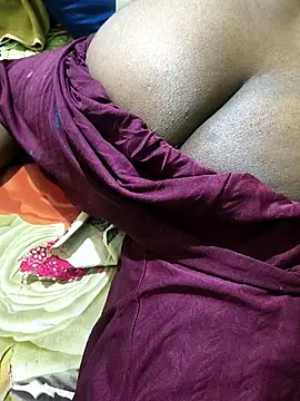 Dassing strip couple online show from March 2026 05:24:01 AM