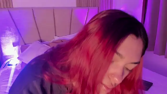 Victoria Beaumont online show from January 2026 11:47:01 AM