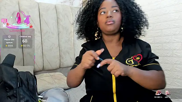 Snapshot of kiarazafira chatting on September 2025 02:05:02 PM kiarazafira online show from September 2025 02:05:02 PM