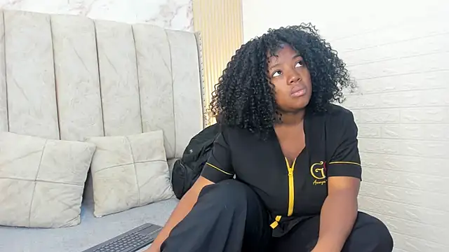 Snapshot of kiarazafira chatting on September 2025 10:15:01 AM kiarazafira online show from September 2025 10:15:01 AM