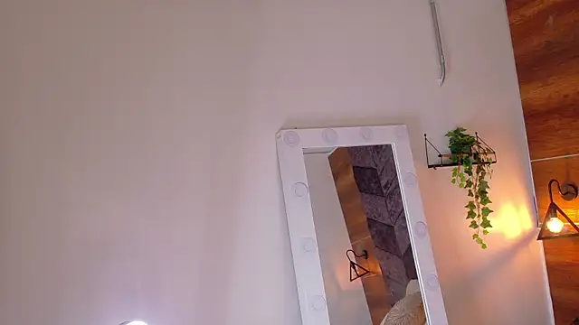 JenaCooper  online show from October 2025 02:44:01 AM