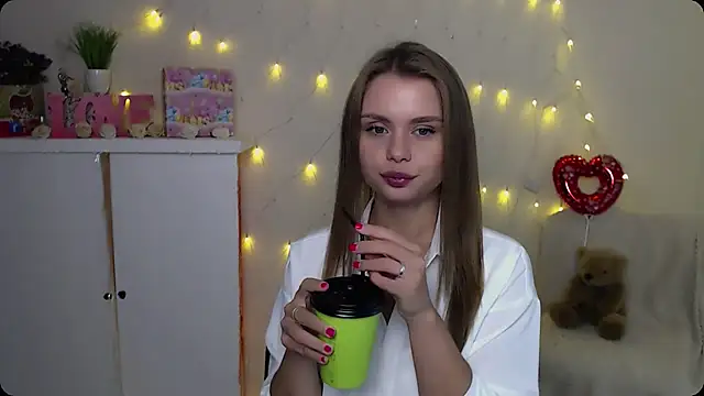 OceanicDawn online show from September 2025 06:46:01 AM