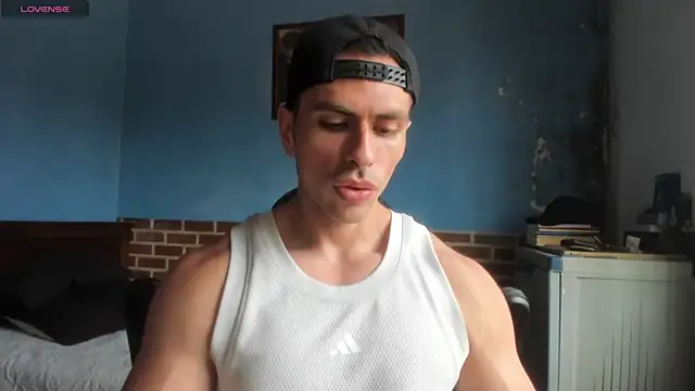 Snapshot of justinkarter chatting on May 2026 05:53:02 PM justinkarter online show from May 2026 05:53:02 PM