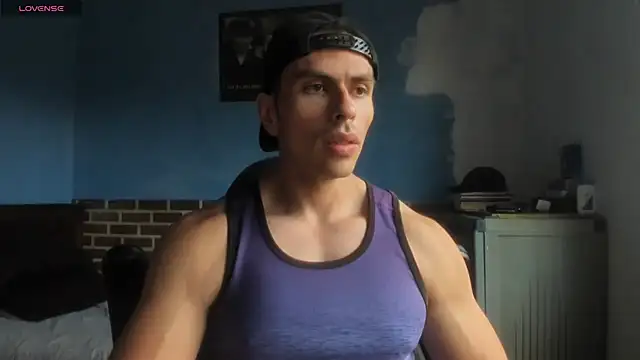 Snapshot of justinkarter chatting on June 2026 05:28:02 PM justinkarter online show from June 2026 05:28:02 PM
