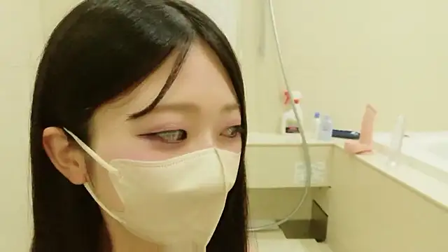OSUSHI-CHAN online show from July 2026 07:35:02 PM