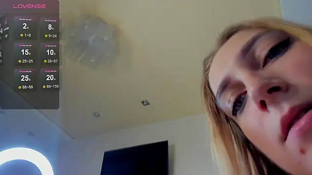 graseflower online show from November 2025 12:42:02 AM