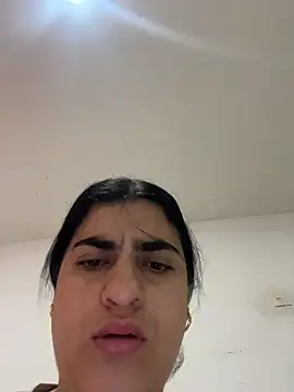 Snapshot of DAMSEL_30 chatting on April 2026 11:22:02 AM DAMSEL 30 online show from April 2026 11:22:02 AM