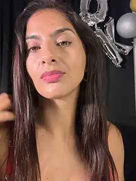 chicachocolate01 online show from April 2026 05:18:02 AM