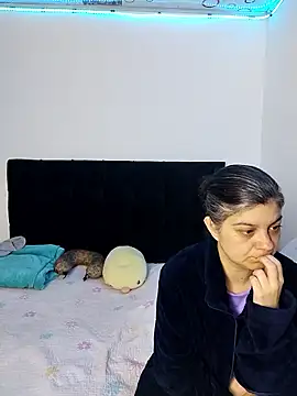 queemking online show from January 2026 01:20:01 AM