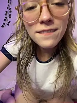 ReenKitty online show from February 2026 04:50:02 AM