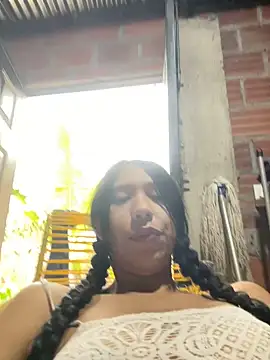 Snapshot of latin_girls_69_ chatting on October 2025 09:39:01 PM latin girls 69 online show from October 2025 09:39:01 PM