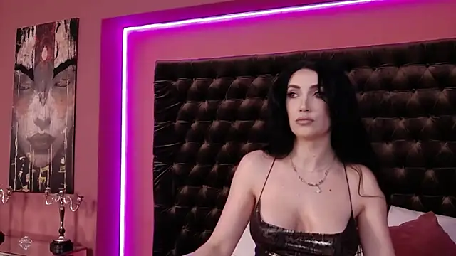 StephanyMillan online show from April 2026 05:07:02 AM