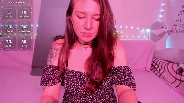 Snapshot of Lil_Foxy9 chatting on June 2026 04:31:02 PM Lil Foxy9 online show from June 2026 04:31:02 PM
