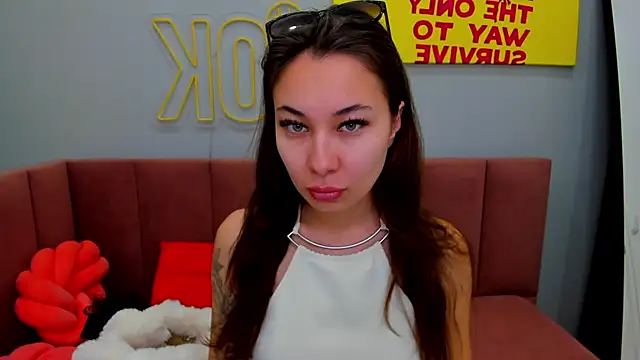Snapshot of Kat__cat chatting on June 2026 02:27:01 AM Kat cat online show from June 2026 02:27:01 AM