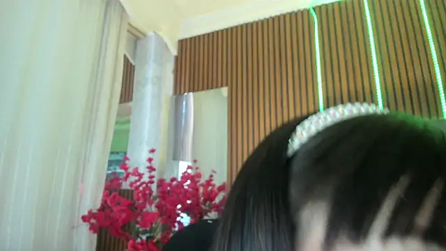 Snapshot of LunaaFerrari chatting on September 2025 12:39:01 PM LunaaFerrari online show from September 2025 12:39:01 PM