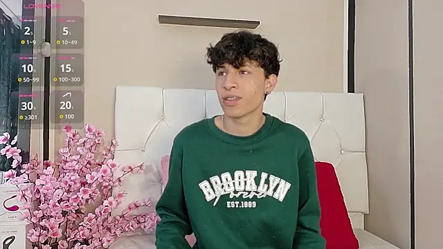 Axel  Evans online show from October 2025 01:07:02 PM