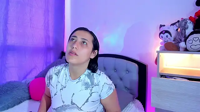 my aleja  online show from February 2026 12:46:01 PM