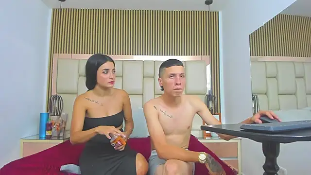 CattyANDnicky online show from November 2025 07:04:02 PM