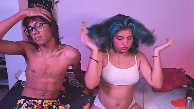 Snapshot of Andrewpetrikov_ chatting on September 2025 01:40:01 AM Andrewpetrikov online show from September 2025 01:40:01 AM