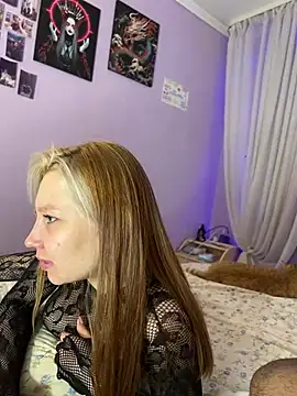 Snapshot of Nicole_matt chatting on August 2026 12:31:01 AM Nicole matt online show from August 2026 12:31:01 AM