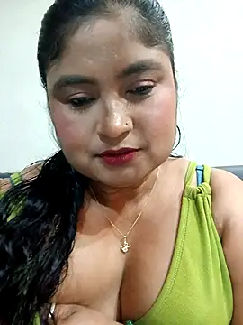 Snapshot of hornyriyanka chatting on June 2026 02:23:01 AM hornyriyanka online show from June 2026 02:23:01 AM