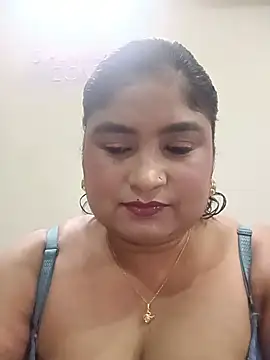 Snapshot of hornyriyanka chatting on July 2026 02:25:01 AM hornyriyanka online show from July 2026 02:25:01 AM