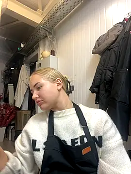 CandyVice online show from September 2025 06:12:02 PM