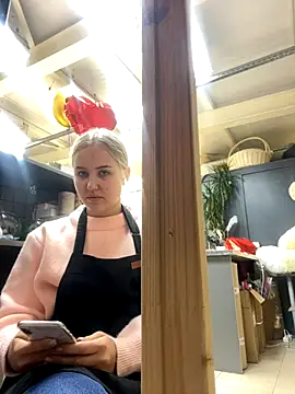 CandyVice online show from October 2025 05:10:02 PM