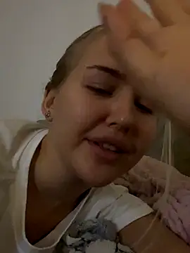 CandyVice online show from October 2025 08:22:02 PM