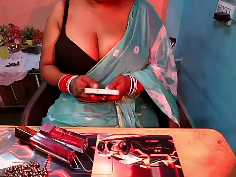 Snapshot of PREETI_BABY chatting on July 2026 06:48:01 AM PREETI BABY online show from July 2026 06:48:01 AM