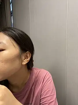 haiyan125216 online show from October 2025 06:05:02 AM