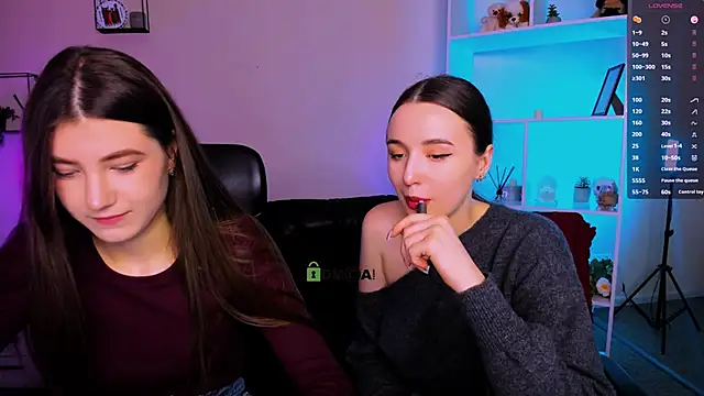 Snapshot of lissa_night chatting on November 2025 12:37:01 PM lissa night online show from November 2025 12:37:01 PM