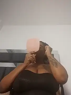 SheilaCoopers  online show from April 2026 10:43:02 AM