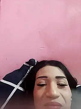 Snapshot of Kellye_hotTs chatting on October 2025 05:15:01 AM Kellye hotTs online show from October 2025 05:15:01 AM