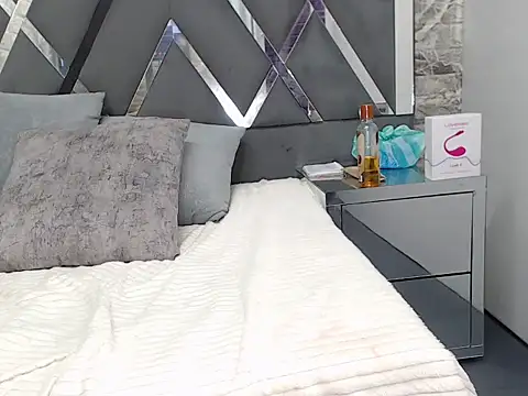 YanetRose online show from November 2025 03:37:02 AM