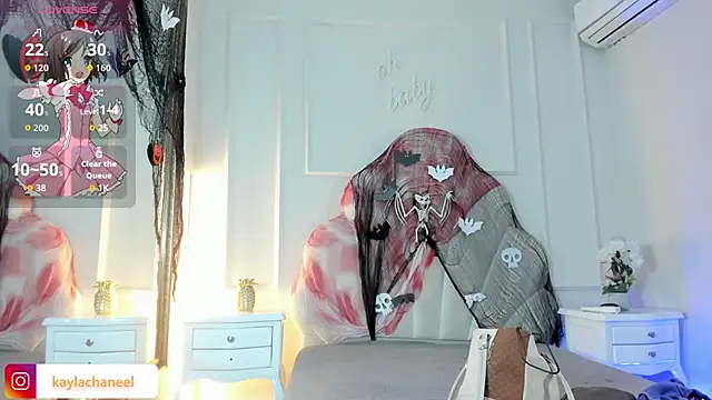 Kaylachannell online show from October 2025 03:41:02 AM