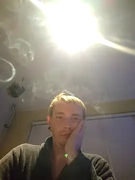 piercingpik online show from November 2025 09:05:02 PM