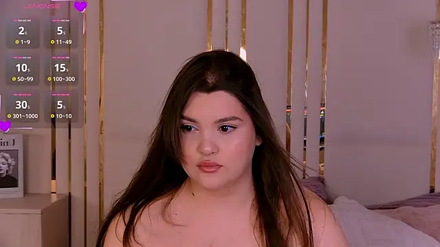 EmilyHyde online show from July 2026 08:35:02 PM